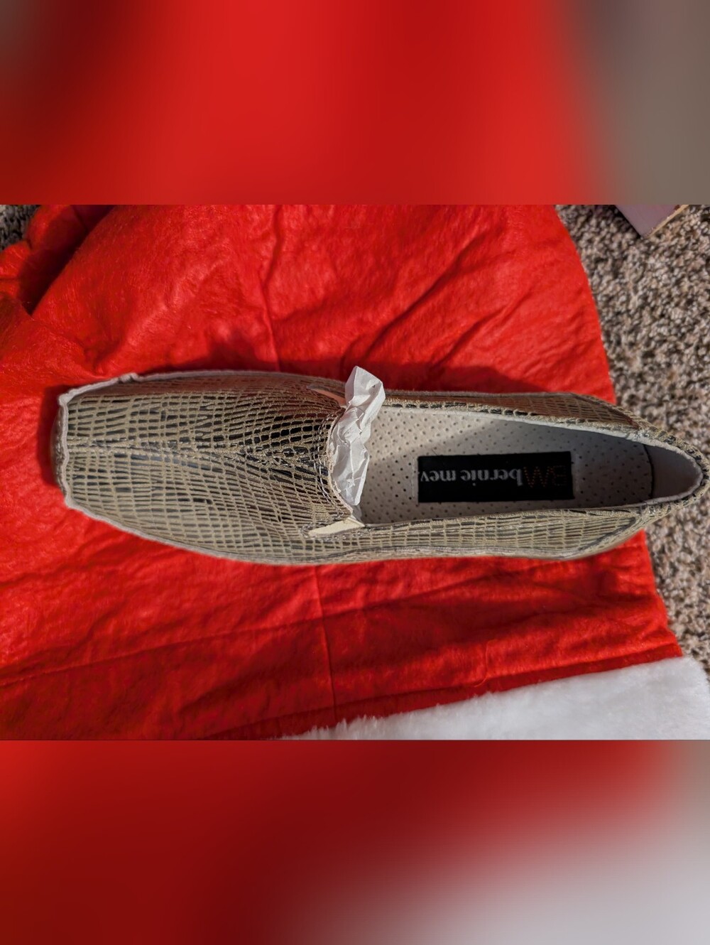 bernie mev. beige textured slip-on loafer